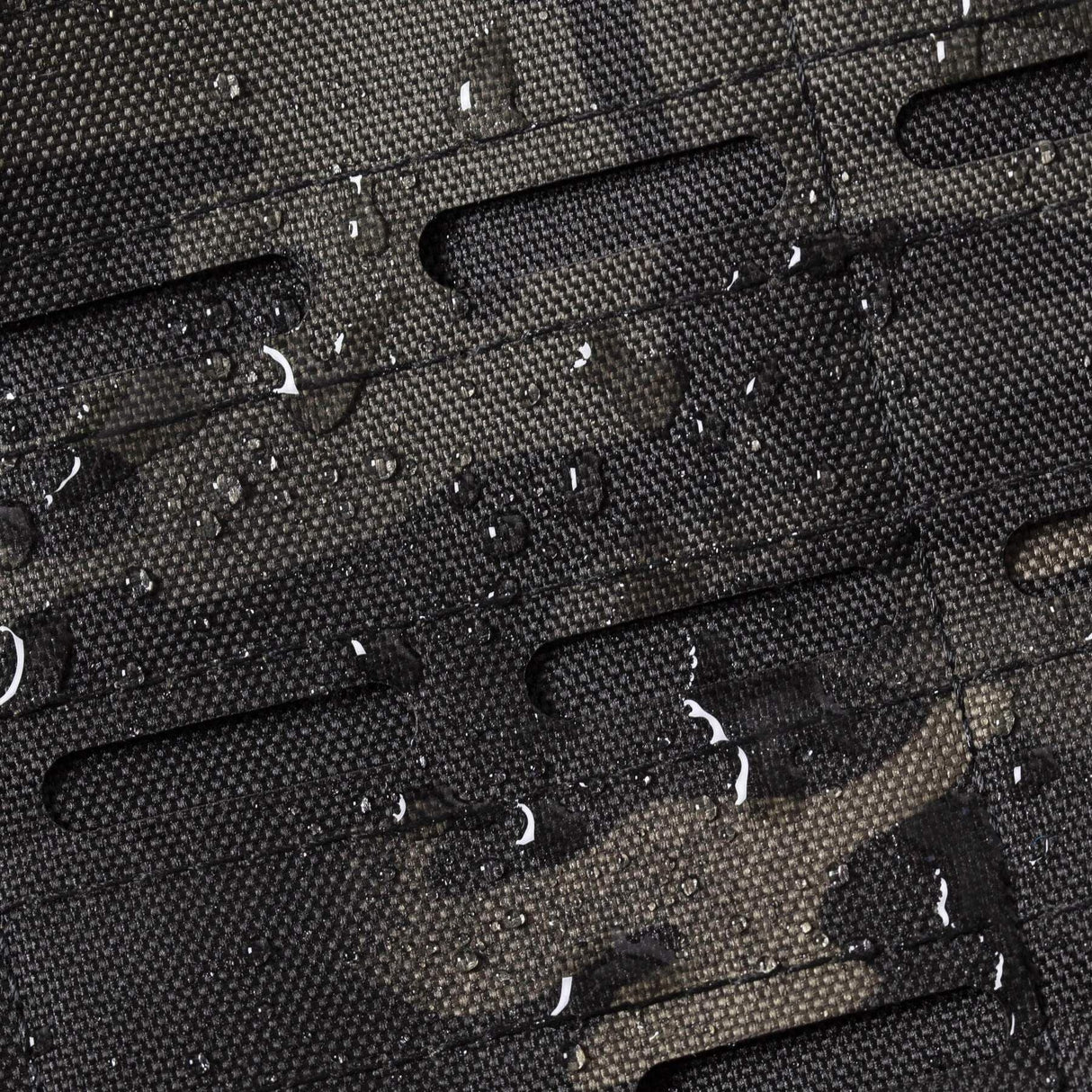 Mochila IRONSIDE 25 LTMOCHILAIRONSIDEColor: Negro, Militar, Gris / Amarillo