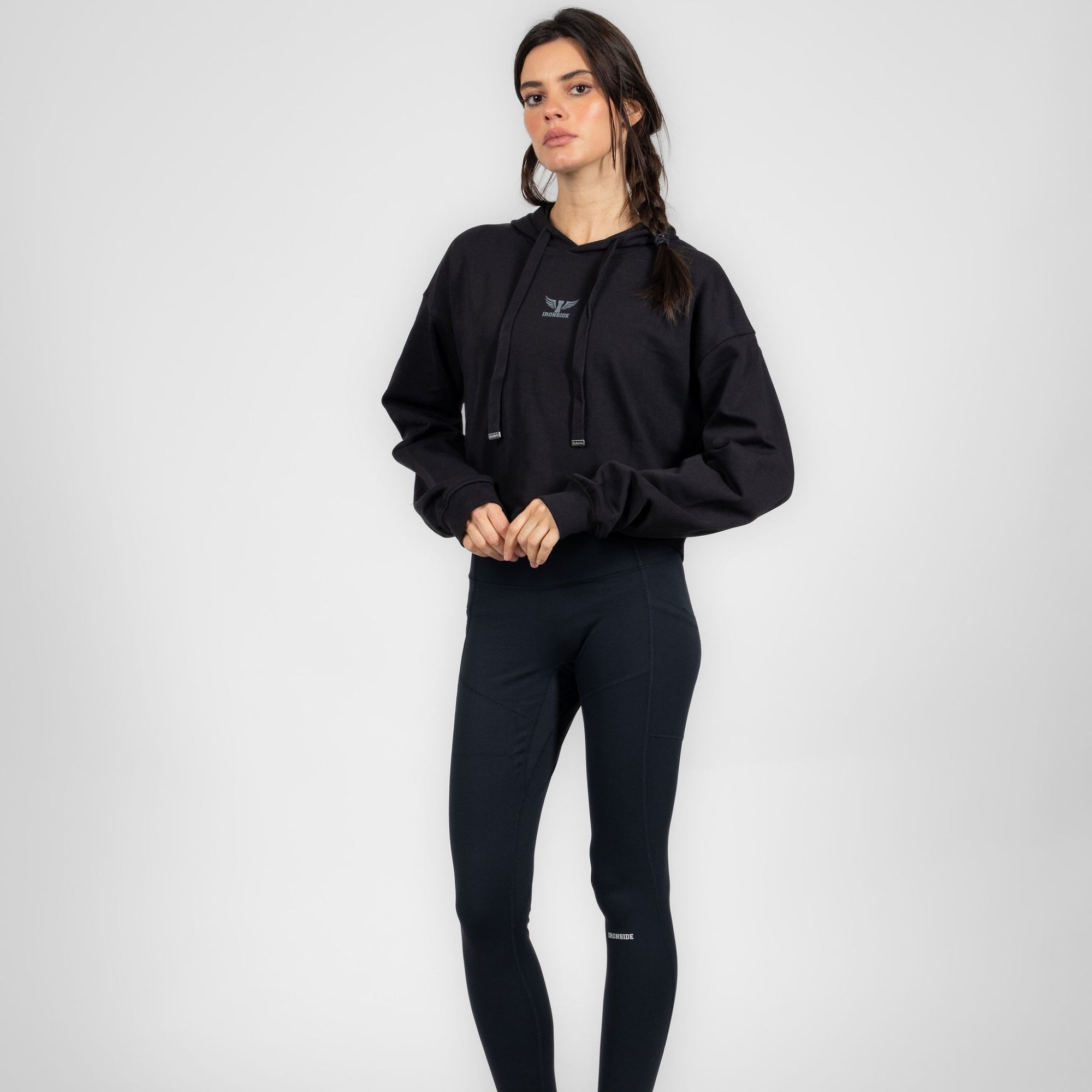Buzo Corto con Capucha para Mujer Edición Limitada IRONSIDE