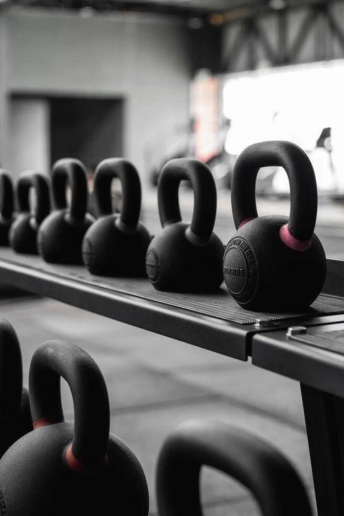 Pack IRONSIDE Kettlebells Premium (4 a 32 KG) + Rack de Almacenamiento